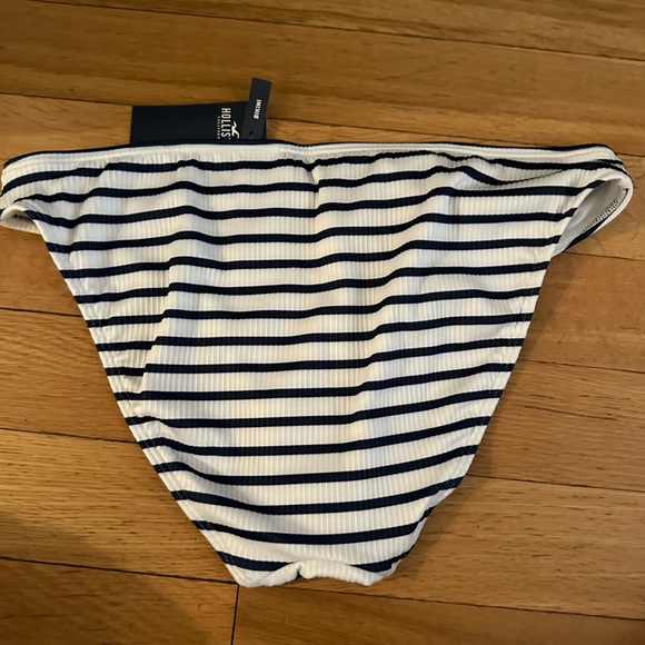 NWT Hollister Ribbed Bikini Top - Picture 6 of 6